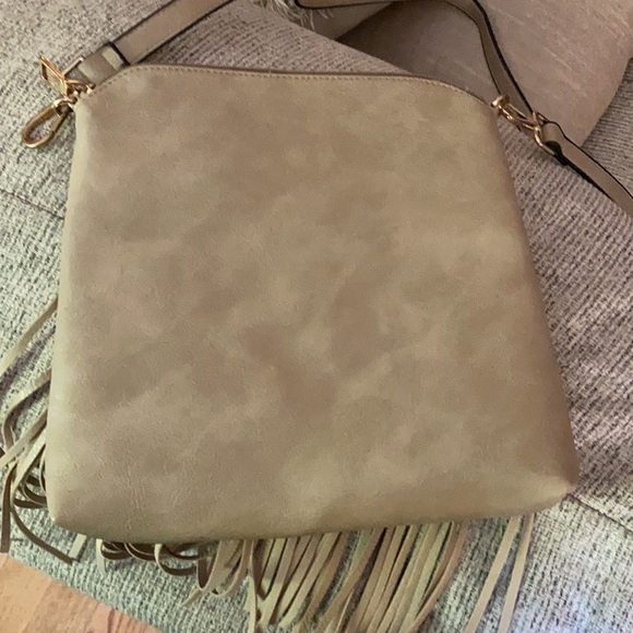 Crossbody fringe purse boho - Picture 4 of 4